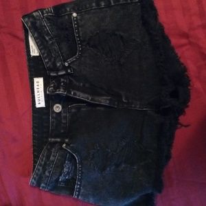 Bullhead high waisted shorts